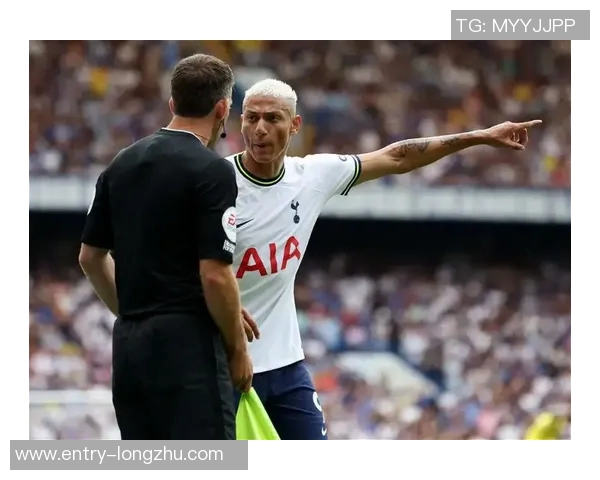 莫耶斯盛赞昔日弟子库杜斯称其为热刺今夏最佳引援表现卓越