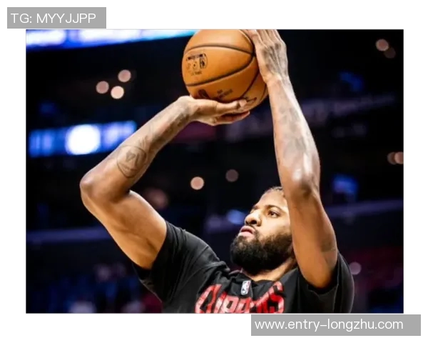 小莫呼吁卢执教应更积极转变角色不应忘记曾经的球员身份 小莫呼吁卢执教应更积极转变角色不应忘记曾经的球员身份